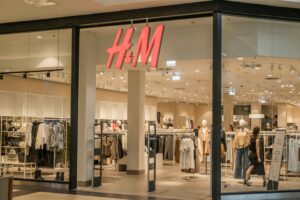 H&M France meilleures ventes, vêtements tendance et bons plans