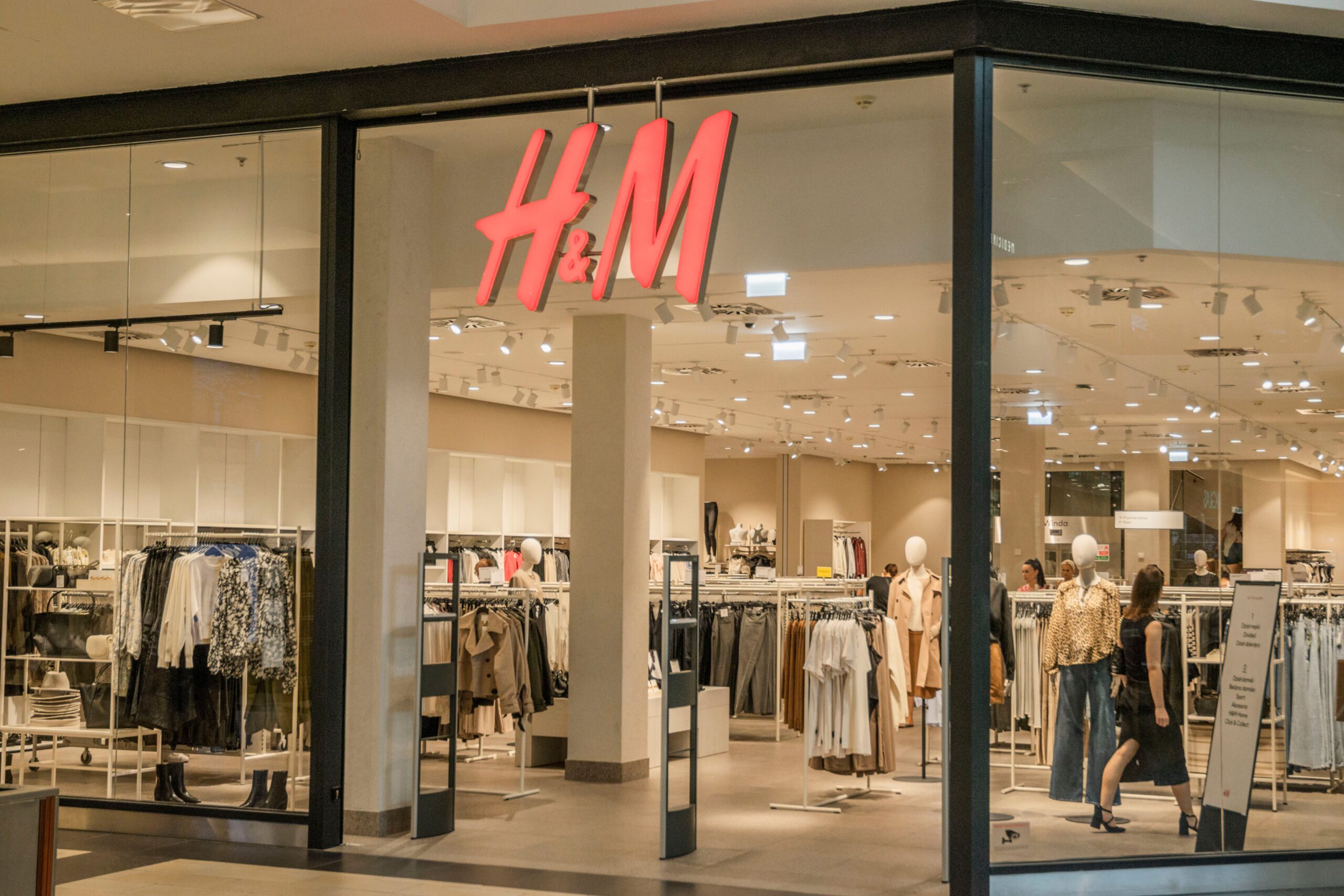 H&M France meilleures ventes, vêtements tendance et bons plans